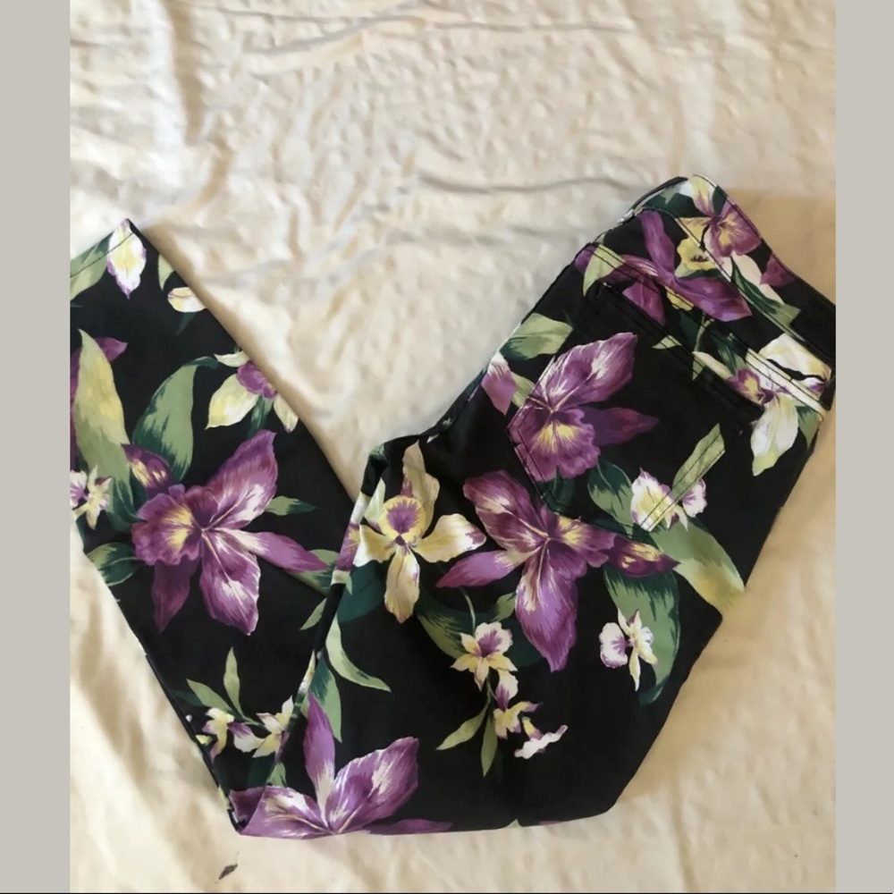 New Guess Kate Tropical Floral Stretch Curve 32 L - Picture 4 of 7
